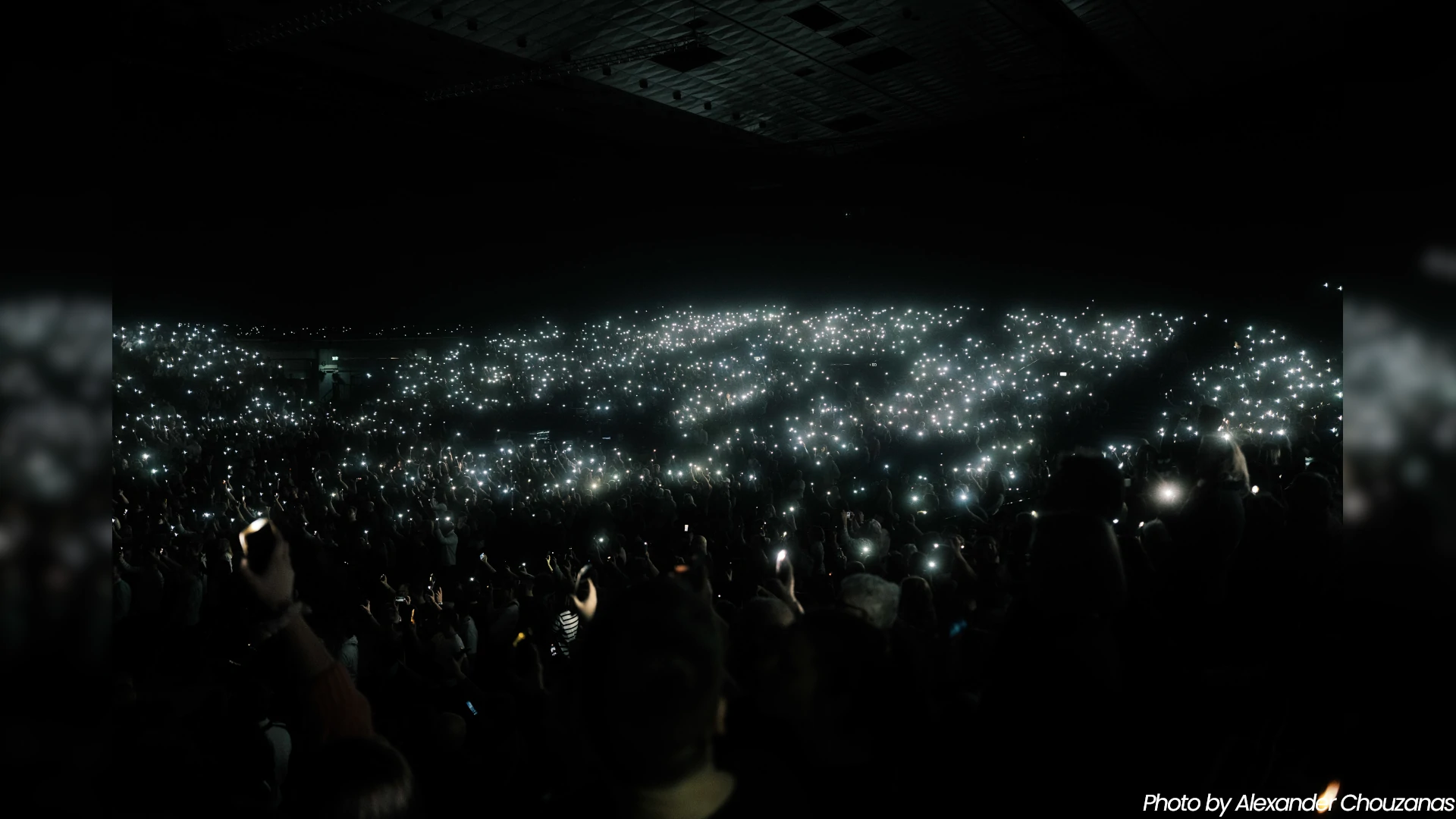 Photo by Alexander Chouzanas